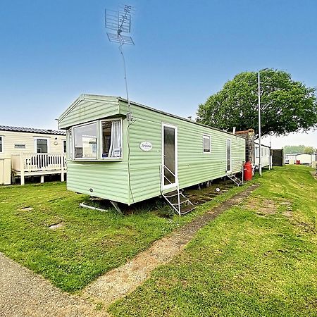 Highfield Grange, Orchards Villa Little Clacton Dış mekan fotoğraf